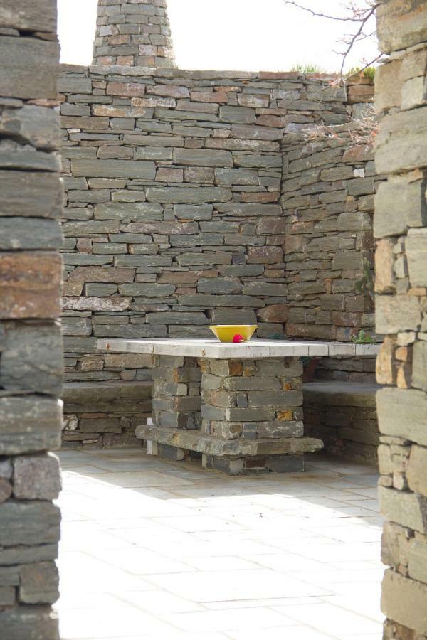 Bioclimatic Stone Built Villa Kastrianí المظهر الخارجي الصورة